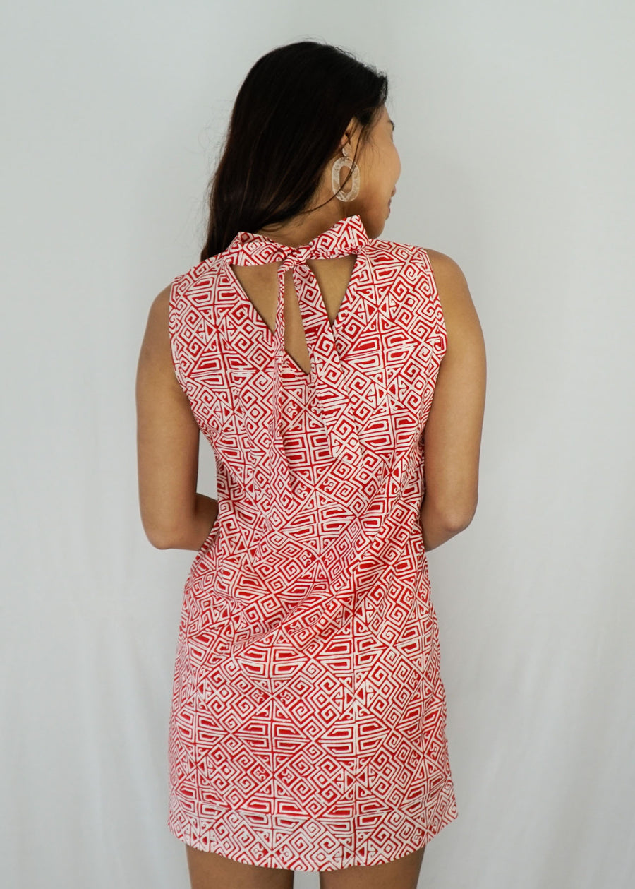 Joli Ribbon Tie-Back Dress in Geometric Red