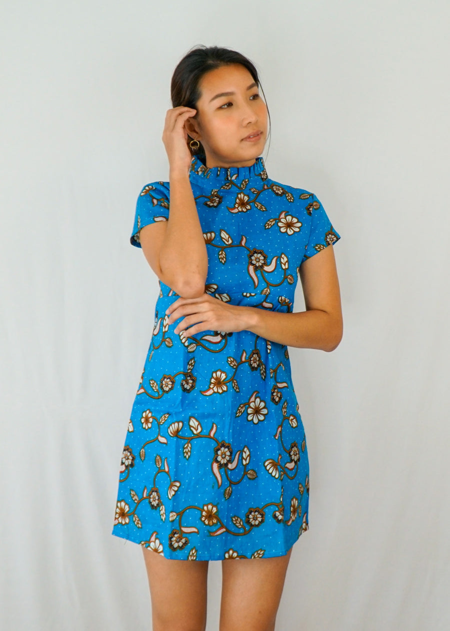 Lily Pleated Collar Mini Dress in Blue Floral